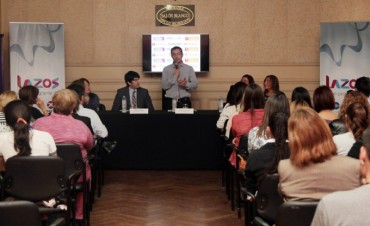 Se present&oacute; el programa Lazos de AXION energy y la Asociaci&oacute;n Conciencia