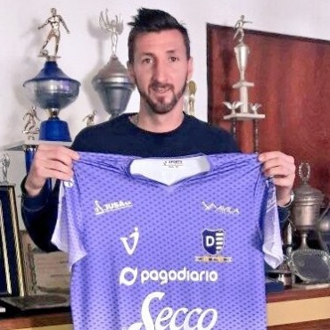 Ramiro L&oacute;pez es nuevo jugador de Villa D&aacute;lmine