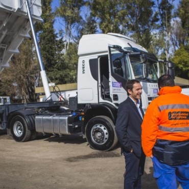 El Municipio incorpora un nuevo cami&oacute;n con batea para agilizar los trabajos en los barrios