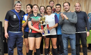 Abella y Roses acompa&ntilde;aron a deportistas de la zona