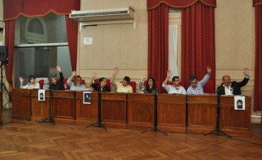 Carlos Cazador y Mariano Ranieri analizaron la �ltima sesi�n del H.C.D