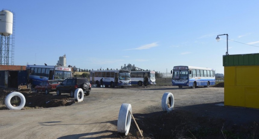 Ya se traslad&oacute; la terminal de colectivos para comenzar la construcci&oacute;n de la Plaza de las Carretas 