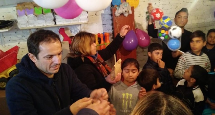 El intendente Abella acompa&ntilde;&oacute; a ni&ntilde;os de San Felipe en su d&iacute;a