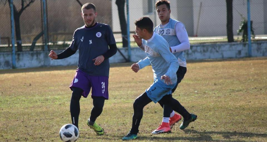 Nicol&aacute;s Sansotre en la previa de Villa D&aacute;lmine vs Instituto de C&oacute;rdoba 