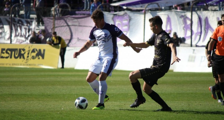 Villa Dálmine debutó con un triunfo ante Instituto de Córdoba por 3 a 0