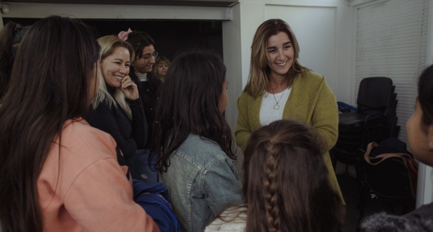 Schvartz felicit&oacute; a todos los j&oacute;venes que protagonizaron la obra &ldquo;H&eacute;rcules&rdquo;