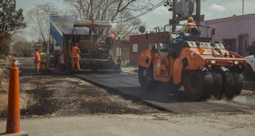   El Municipio avanza con obras de asfalto en Villanueva 