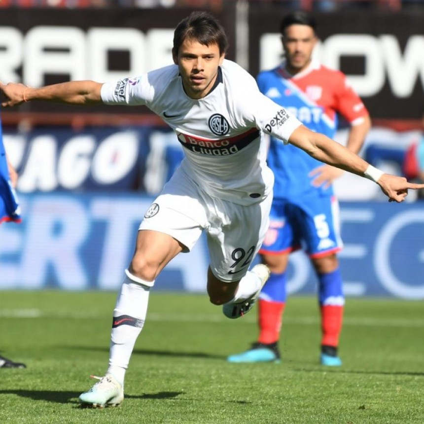 San Lorenzo de Almagro le ganó a Unión de Santa Fe por 2 a 1