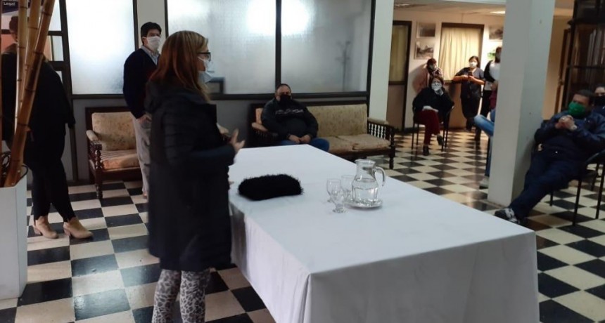 Continúan las charlas informativas sobre COVID 19 para empleados municipales 