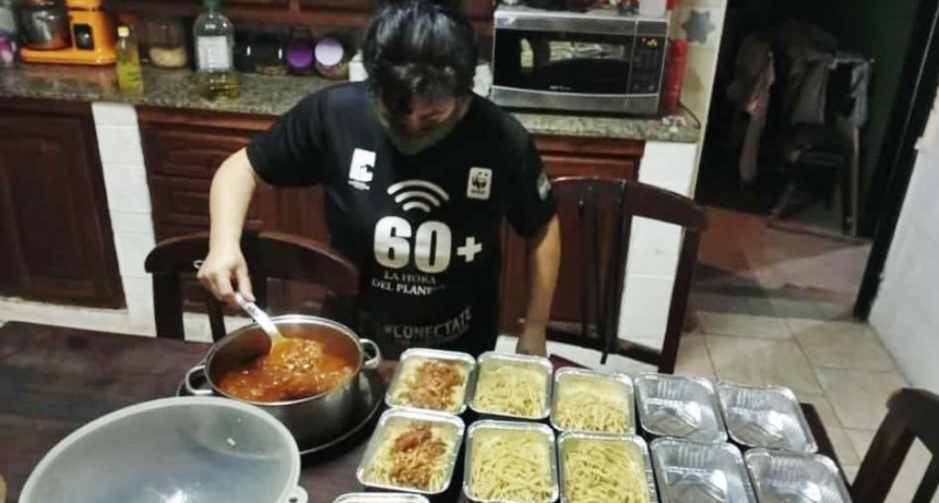 Buenos Vecinos de Campana: ya entregaron  8.5 toneladas de alimento elaborado