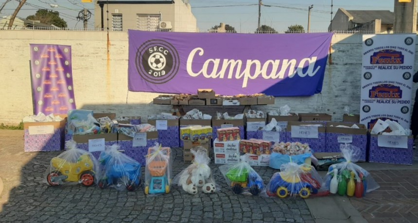 La sonrisa de un niño otro golazo solidario de la Seleccion de Futbol de Campana