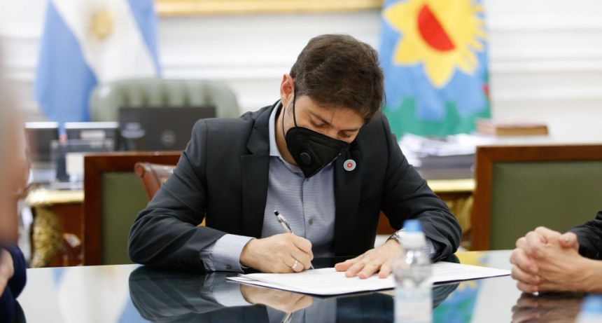 La provincia de Buenos Aires firmó convenios para el desarrollo territorial y habitacional