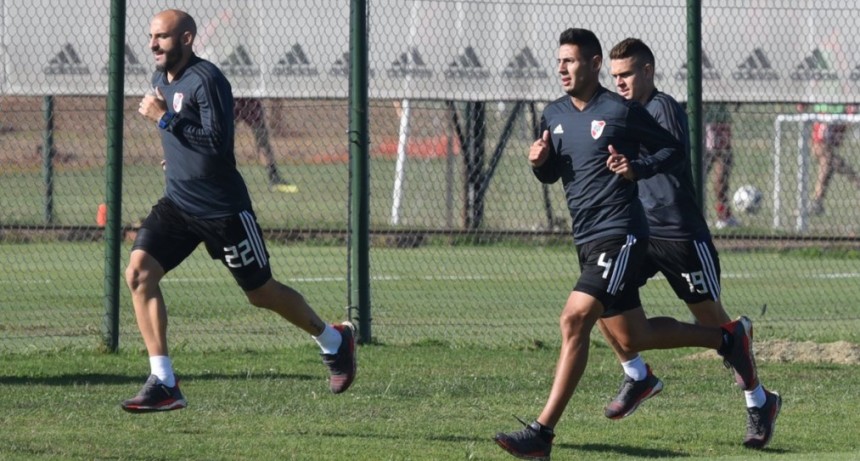 El plantel de River, aislado y en sus habitaciones tras un caso positivo