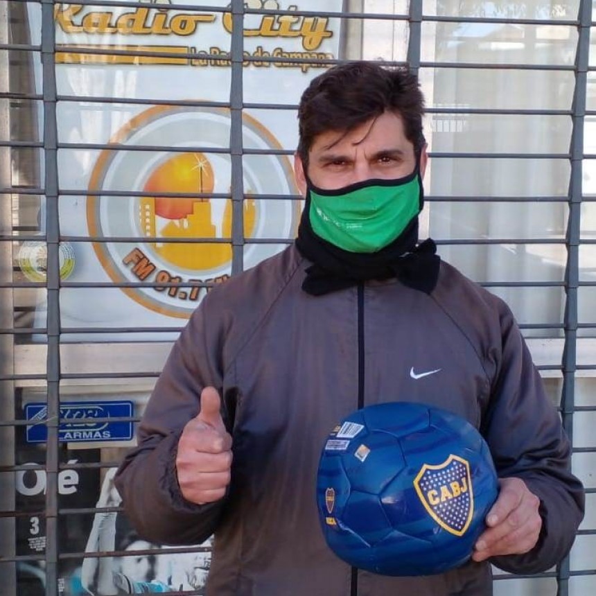 Comenzaron a entregarse las pelotas del SUPERCLASICO