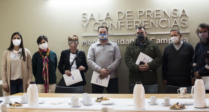 Elisa Abella conversó con referentes de la comunidad católica sobre la situación social