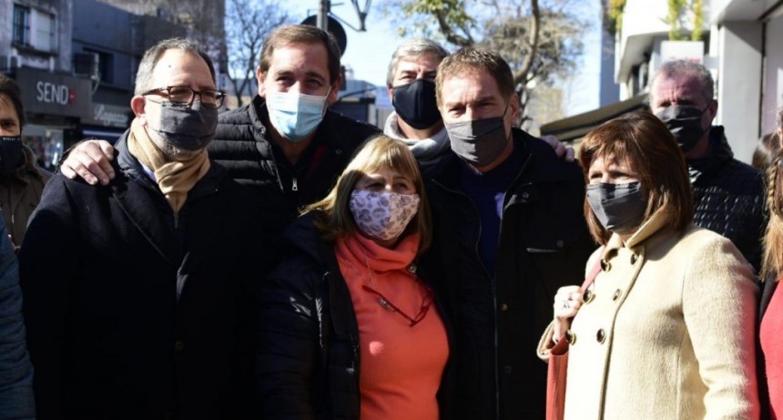 Santilli con Patricia Bullrich : La inseguridad crece, pero en la Provincia pareciera que no hay ganas de planificar ni de cuidar a la gente