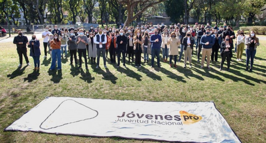 La Juventud PRO de Campana estuvo representada en el encuentro nacional con Santilli   