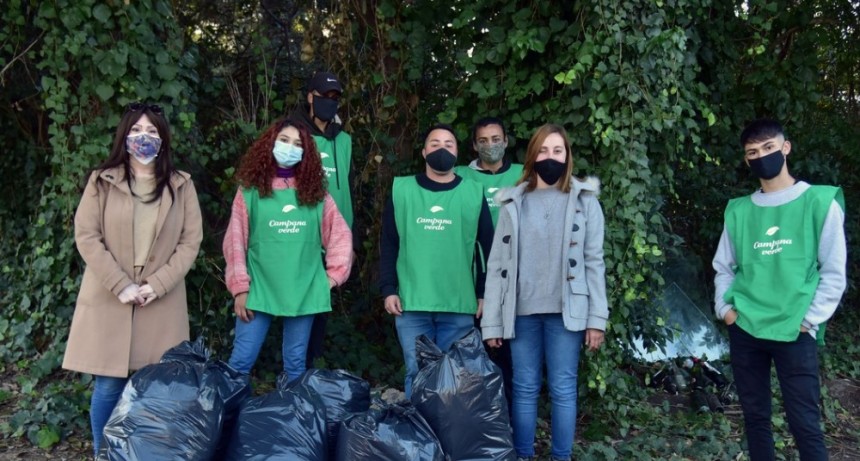 Jóvenes erradicaron un micro basural en Matheu y Ricardo Rojas