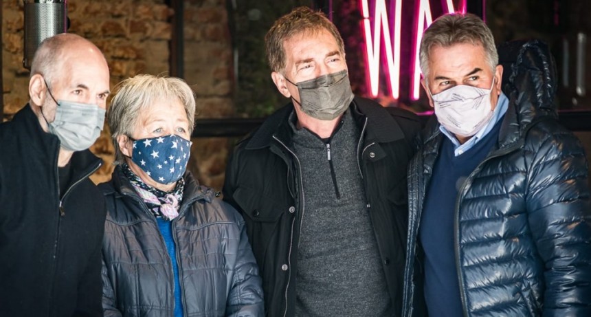 Santilli y Larreta en Bahía Blanca: Tenemos que ir a buscar a los 500 mil chicos que dejaron la escuela en la Provincia