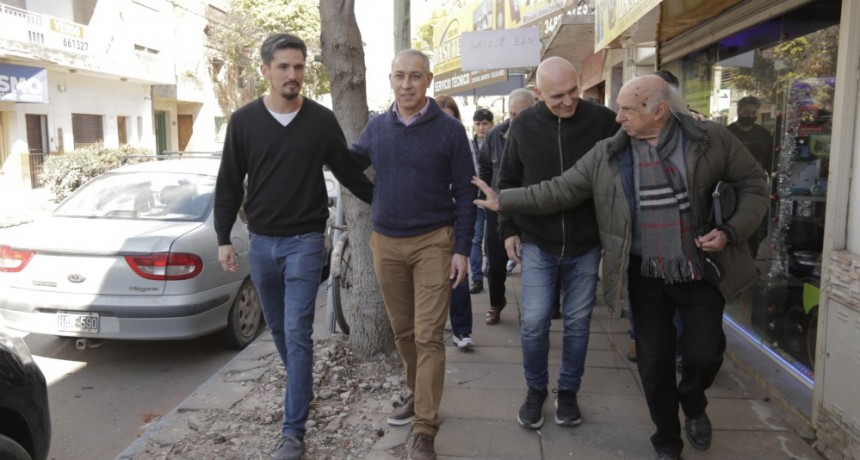 JOSÉ LUIS ESPERT VISITÓ ZÁRATE Y CAMPANA 