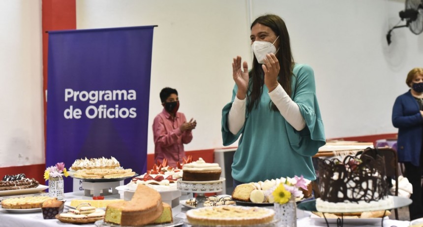 Programa de Oficios: Elisa Abella destacó el compromiso de los egresados y anticipó que habrá nuevas propuestas