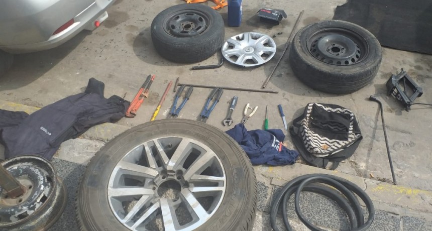 CAYÓ UNA BANDA QUE ROBABA NEÚMATICOS GRACIAS A LAS CÁMARAS DEL CIMOPU 