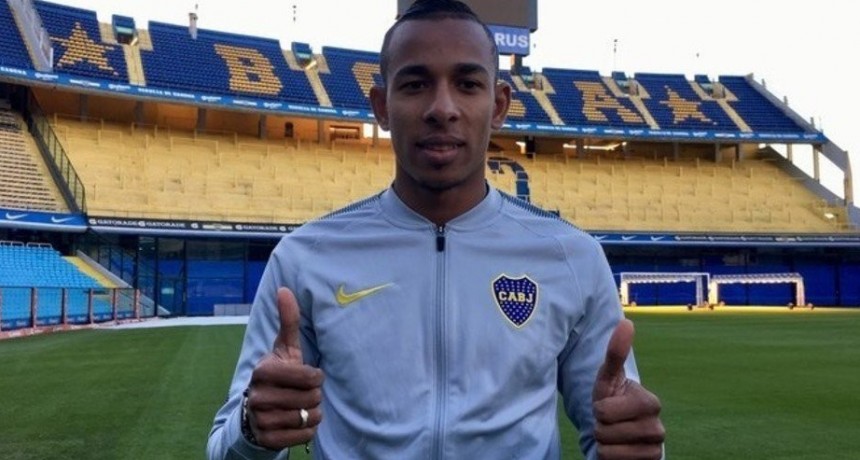 Villa volvería de Colombia antes del jueves mientras en Boca esperan nuevas ofertas por él