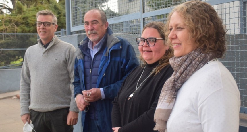 Pirsch: El futuro está en la educación, no está en los planes sociales