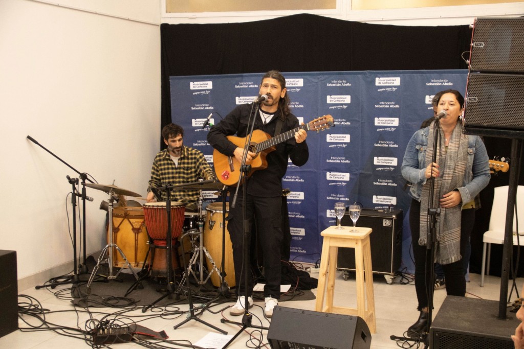 Músicos, estudiantes y vecinos fueron parte del primer conservatorio sobre la música popular latinoamericana