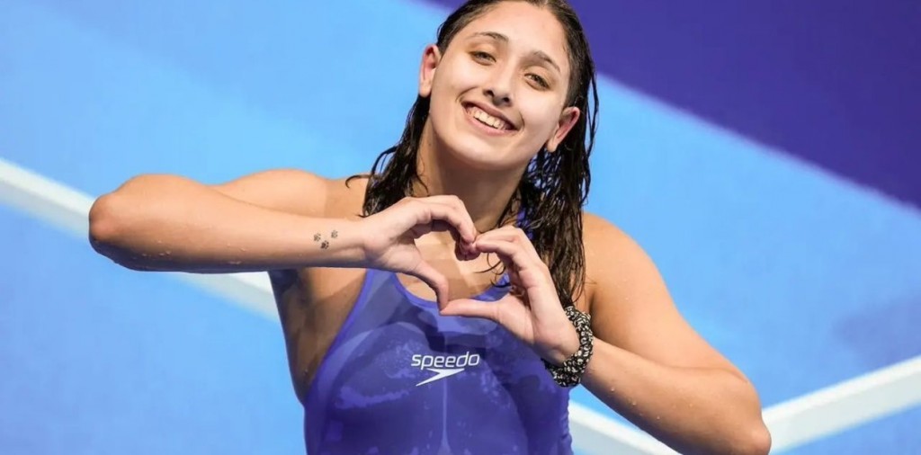 Agostina Hein hizo historia en la natación argentina: es la campeona mundial juvenil en 400 medley y batió el récord sudamericano de Georgina Bardach
