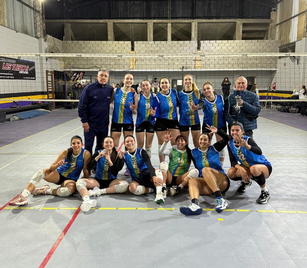 La Primera Damas del CCC volvió a ganar y acecha la cima de la Zona Campeonato