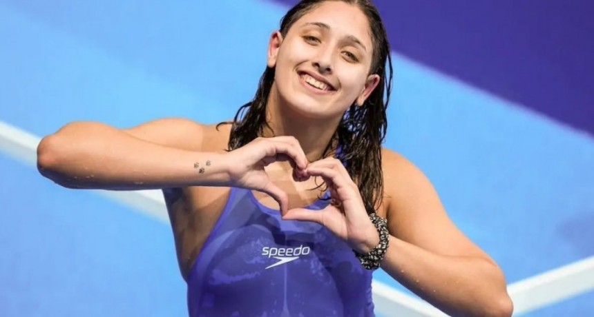 Agostina Hein hizo historia en la natación argentina: es la campeona mundial juvenil en 400 medley y batió el récord sudamericano de Georgina Bardach