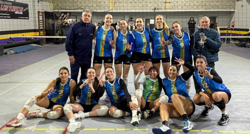 La Primera Damas del CCC volvió a ganar y acecha la cima de la Zona Campeonato