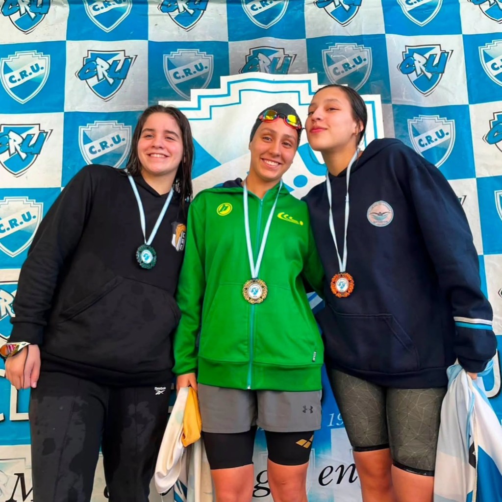 Nadadores del Club Ciudad de Campana participaron del Torneo Orlando Cossani