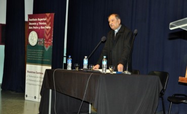 Se realiz&oacute; la disertaci&oacute;n sobre "La misericordia de Dios en la Biblia"