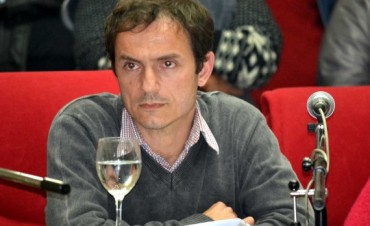 &ldquo;Estamos esperando que la intendenta se defina si acepta la polic&iacute;a municipal&rdquo;, asegur&oacute; Abella
