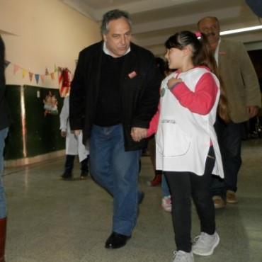 El Presidente  del HCD Juan Ghione particip&oacute; como ex alumno de los festejos por el 125&deg; Aniversario de la Escuela N&deg;5.