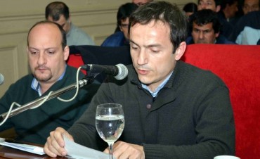&ldquo;Tenemos que trabajar para mejorar la situaci&oacute;n del tr&aacute;nsito en la ciudad&rdquo;, asegur&oacute; el concejal Abella