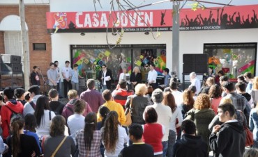 STELLA GIROLDI PARTICIP?&rsquo; DE LA INAUGURACI?&rsquo;N DE LA "CASA JOVEN"