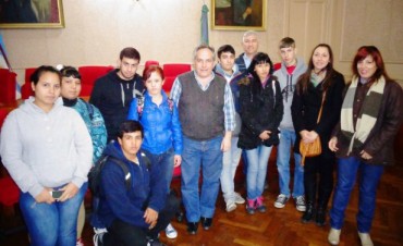 Original cierre del 1&deg; Ciclo de Cursos CIT vinculados a los Programas Nacionales &ldquo;Progresar&rdquo; y &ldquo;J&oacute;venes&rdquo;