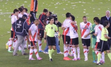 RIVER PLATE JUEGA SU PARTIDO PENDIENTE EL JUEVES EN SARAND�