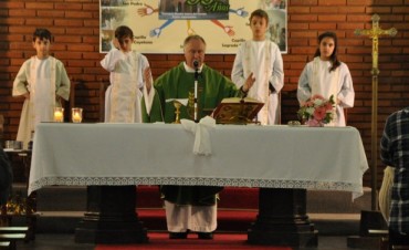 La Parroquia Nuestra Señora del Carmen celebró su 35º Aniversario