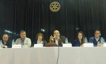 ORGANIZADO POR ROTARY CLUB CAMPANA  SE LLEV?&rsquo; A CABO EL SEMINARIO PARA LAS NUEVAS GENERACIONES