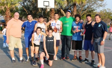 El Parque Urbano fue sede de la 3&deg; Edici&oacute;n del Torneo de B&aacute;squetbol itinerante &ldquo;3x3&rdquo;