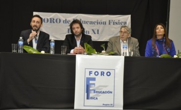 Campana fue sede del Tercer Foro de Educaci&oacute;n F&iacute;sica de la Regi&oacute;n XI