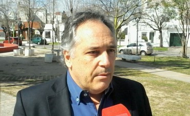 "Vamos a construir el primer polideportivo de nuestra ciudad", remarc&oacute; Ghione.