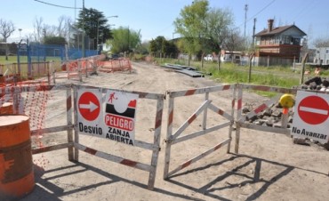 Por obras, contin&uacute;a restringida la circulaci&oacute;n por calle Intendente Moro