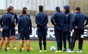 Edgardo Bauza define el equipo