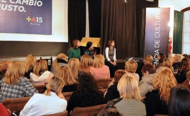 Mujeres del Frente Renovador Local participaron de un encuentro junto a Malena Massa.