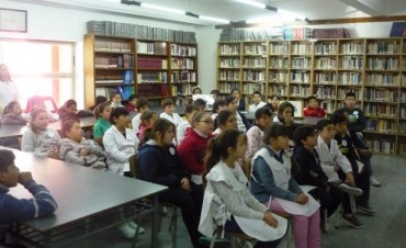 La  Biblioteca  P&uacute;blica Municipal particip&oacute; de la Marat&oacute;n Nacional de Lectura